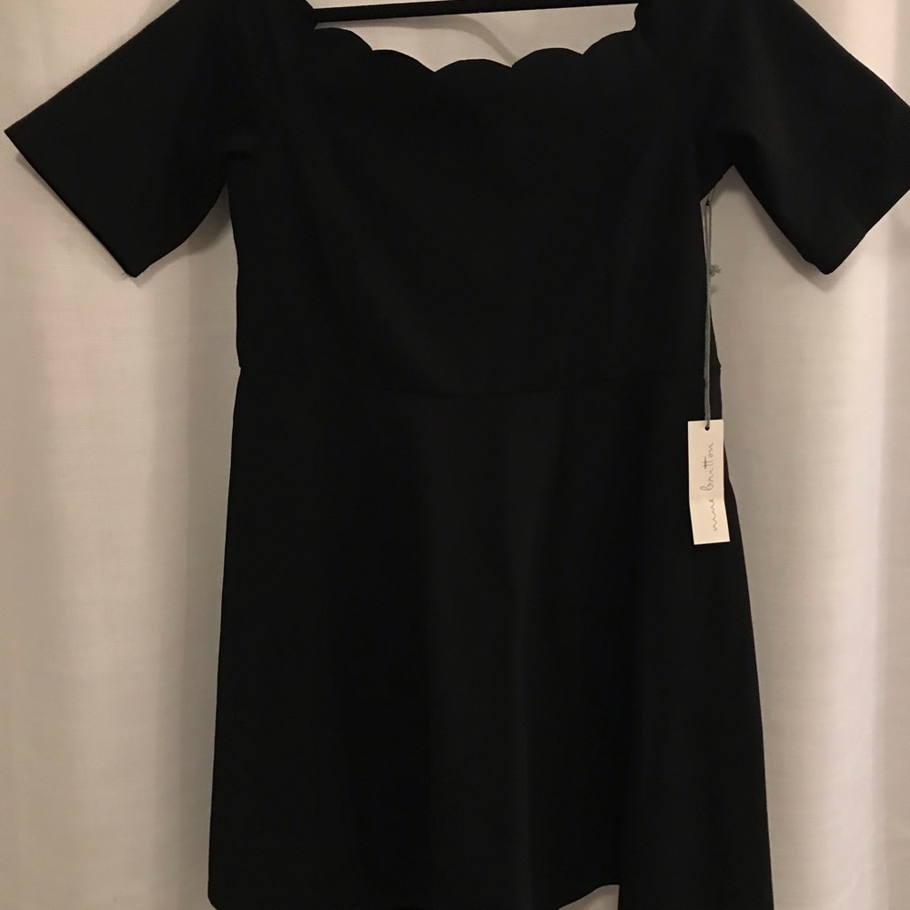 Scalloped Neck Black 3/4 Sleeve Dress